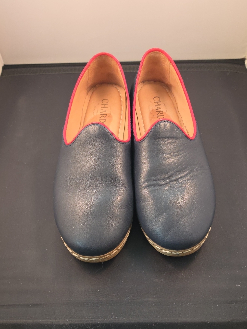 Charix Classic Leather Slip-Ons In Navy Blue With Red Trim